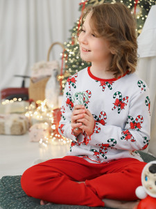 красно-белый