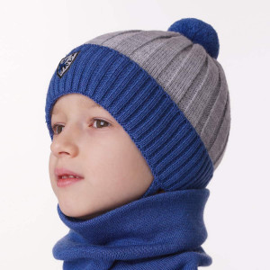 ярко-голубой