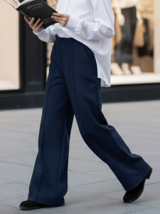 темно-синий